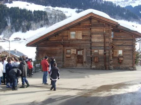 CDN2009